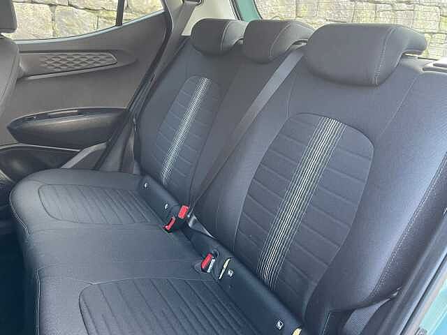 Hyundai i10 1.2 MPi SE Connect 5dr Auto