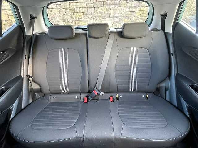 Hyundai i10 1.2 MPi SE Connect 5dr Auto