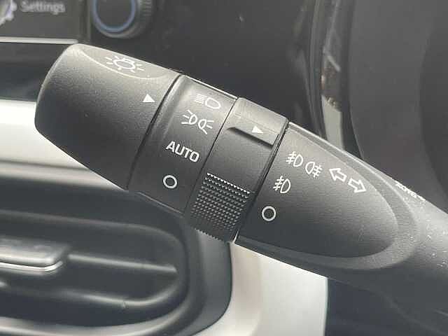 Hyundai i10 1.2 MPi Premium 5dr Auto