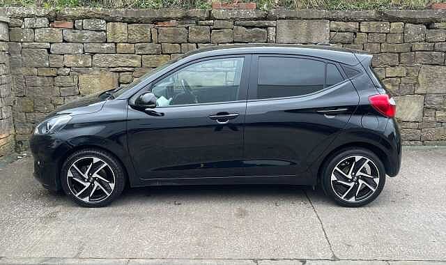 Hyundai i10 1.2 MPi Premium 5dr Auto