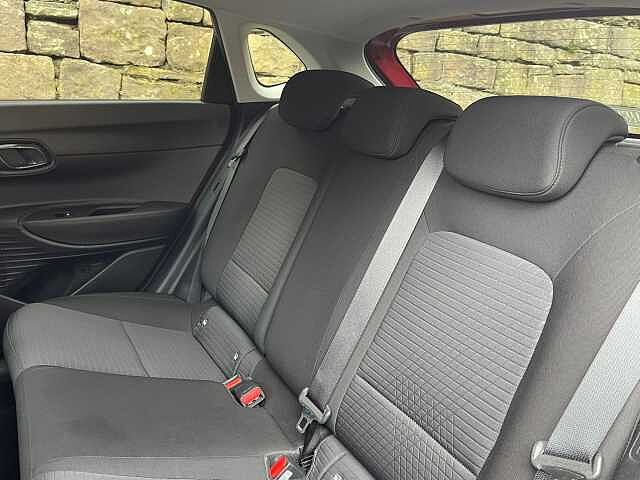 Hyundai i20 1.0T GDi 48V MHD Premium 5dr DCT