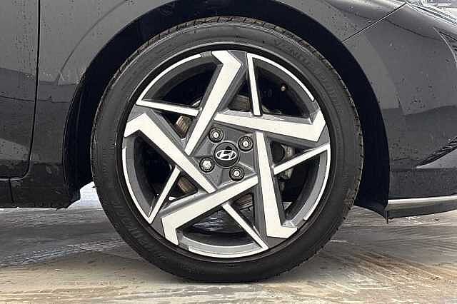 Hyundai Tucson 1.6T Plug-in Hybrid N Line S 5dr 4WD Auto