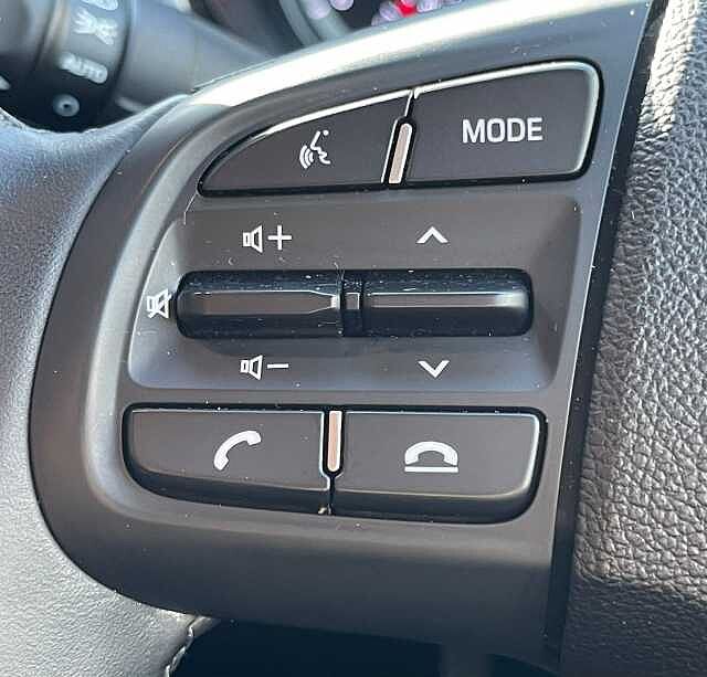 Hyundai i10 1.0 MPi SE Connect 5dr