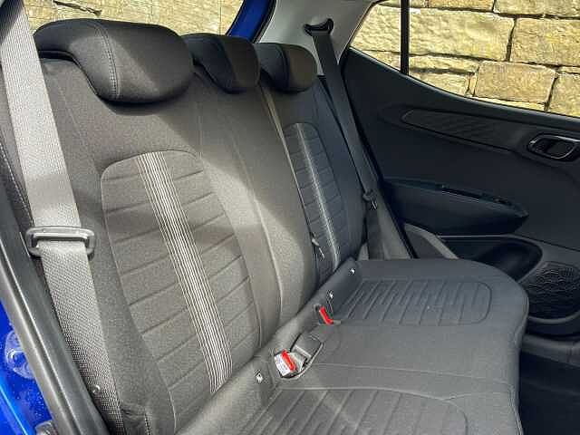 Hyundai i10 1.2 MPi SE Connect 5dr