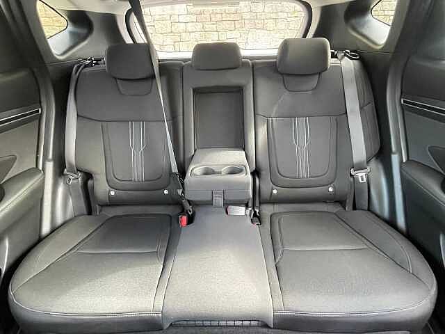 Hyundai Tucson 1.6 TGDi Hybrid 230 SE Connect 5dr 2WD Auto