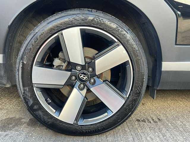 Hyundai Santa Fe 1.6 TGDi Hybrid Ultimate 5dr 4WD Auto