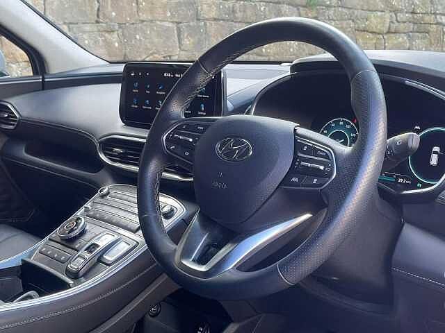 Hyundai Santa Fe 1.6 TGDi Hybrid Ultimate 5dr 4WD Auto
