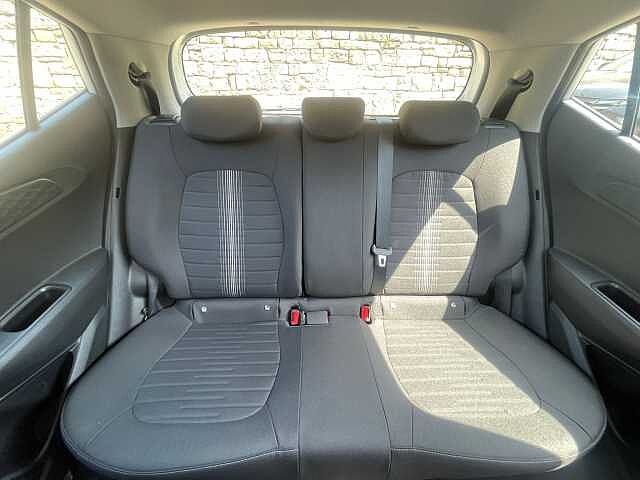 Hyundai I10 1.0 MPi SE Connect 5dr White