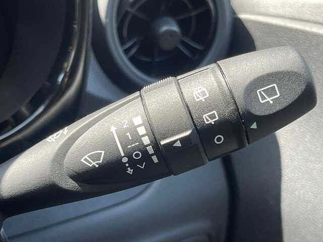 Hyundai I10 1.0 MPi SE Connect 5dr White